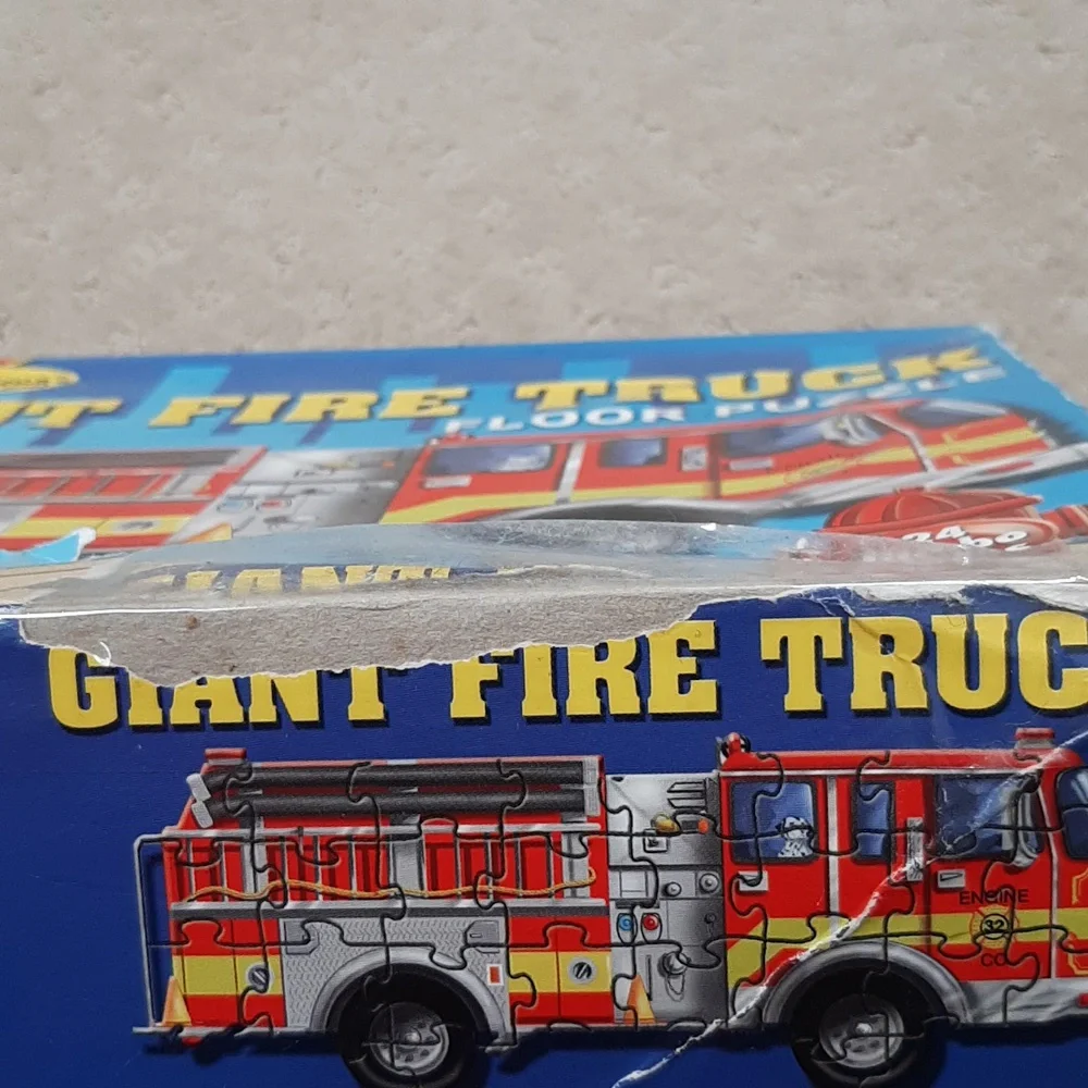 Melissa & Doug 24 Piece Giant Fire Truck Floor Puzzle